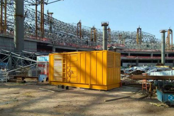 文峰发电机出租如何判断空气滤清器是否需要更换？
